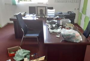 The offices of the former champion of Kosovo are broken